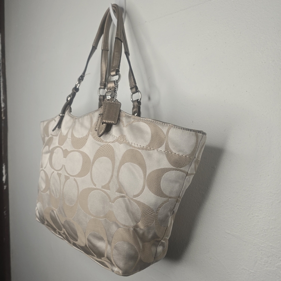 Coach Kahaki Tan Jacquard Signature Satchel Purse F16175 - Picture 5 of 11